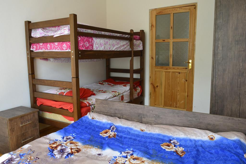מלון קזבגי Zaza'S House מראה חיצוני תמונה